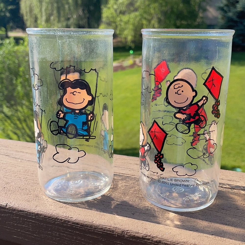 Pair of Charlie Brown and Lucy Peanuts Drinkware Glasses - Picture 3 of 10